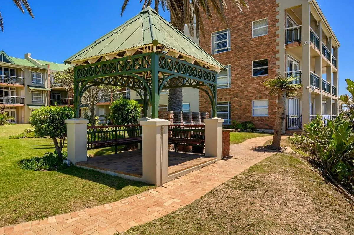 Blue Views Ocean At Brookes Hill Suites Port Elizabeth 0*,